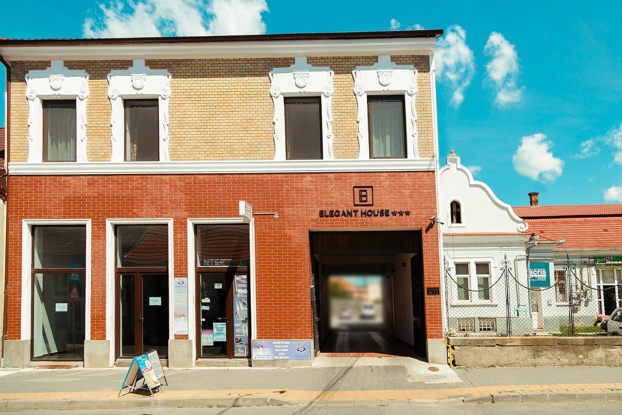 מלון Făgăraş Elegant House מראה חיצוני תמונה